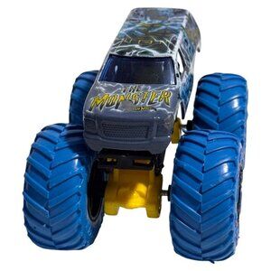 HOT WHEELS 2022 MONSTER TRUCKS ROARIN' RUMBLE THE‎ MONSTER - 1:64 -